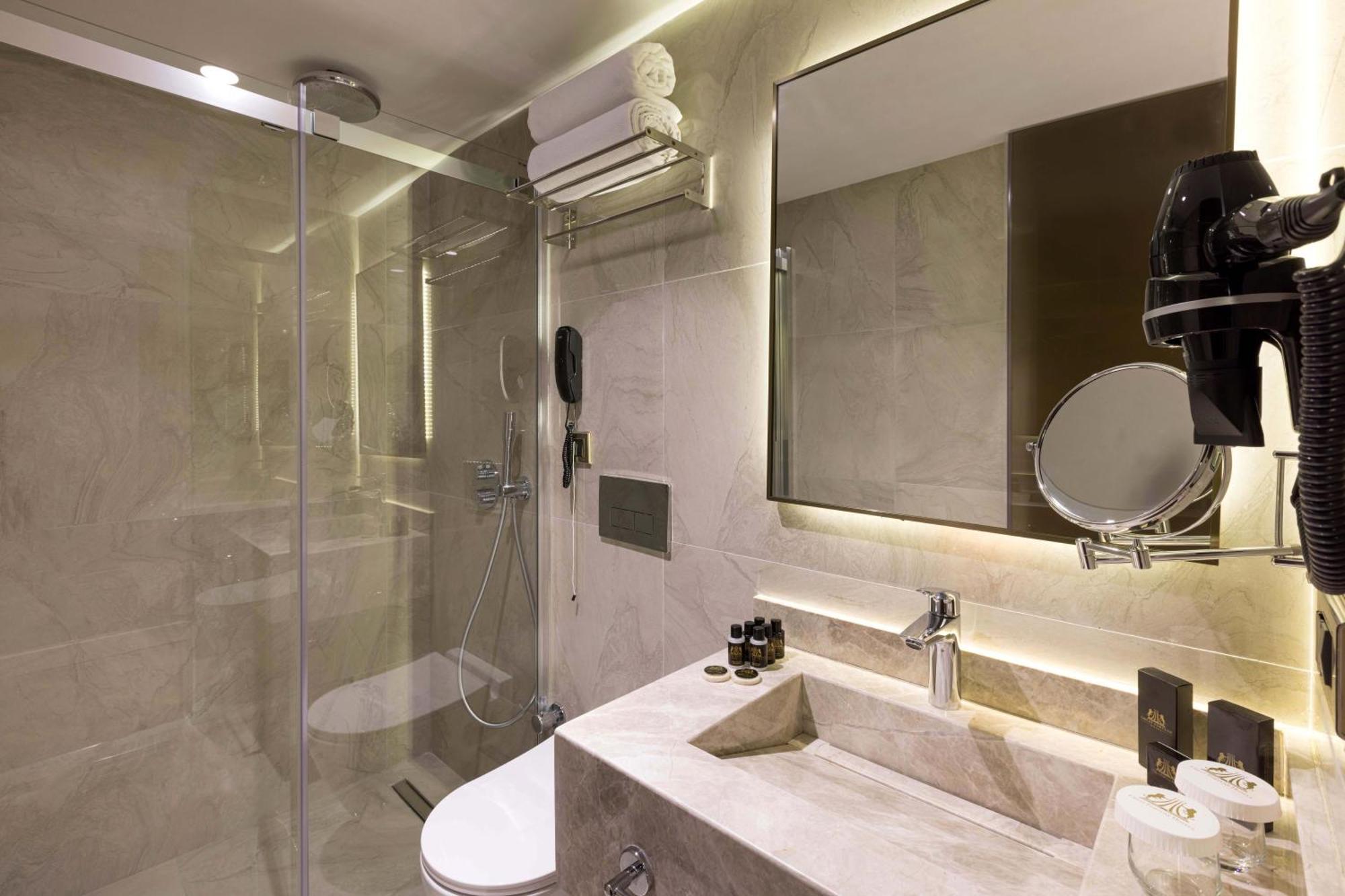 Great Fortune Concept Hotel Istanbul Exterior photo